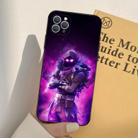 Coque iPhone 16 Pro Fortnite Raven - Design Exclusif & Protection Optimale