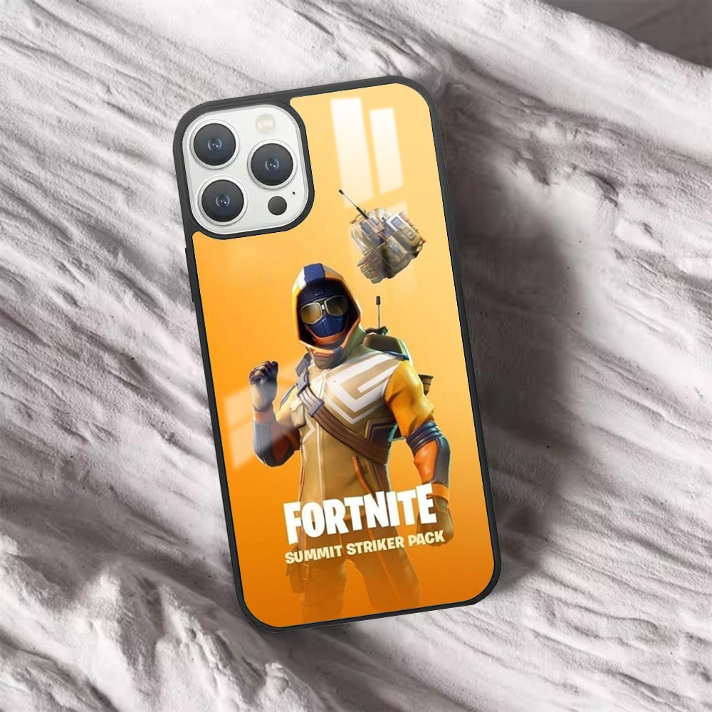 Coque iPhone Fortnite - Summit Striker Pack