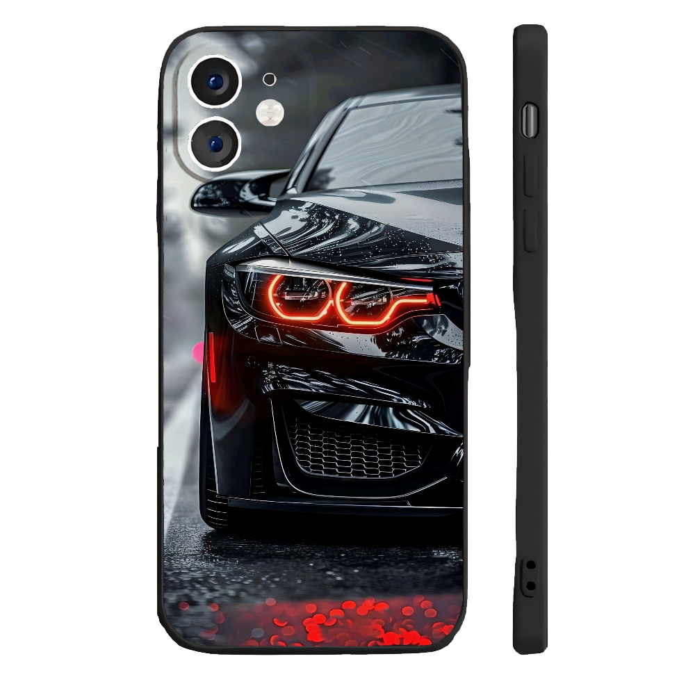 Coque iPhone 12 Voiture Sport Noire et Phares Rouges