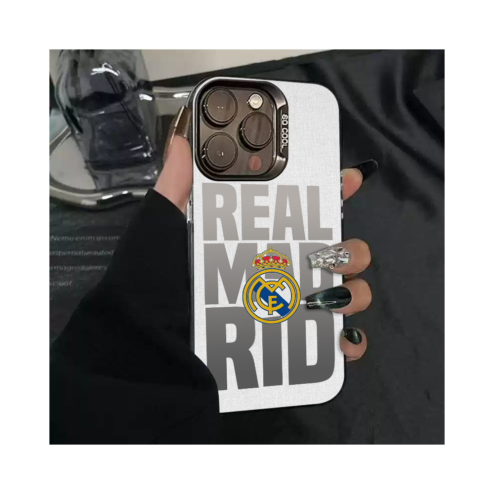 Coque iPhone 16 Pro Real Madrid Officielle