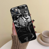 Coque iPhone 15 Pro Rugby en Noir et Blanc - L'esprit du jeu