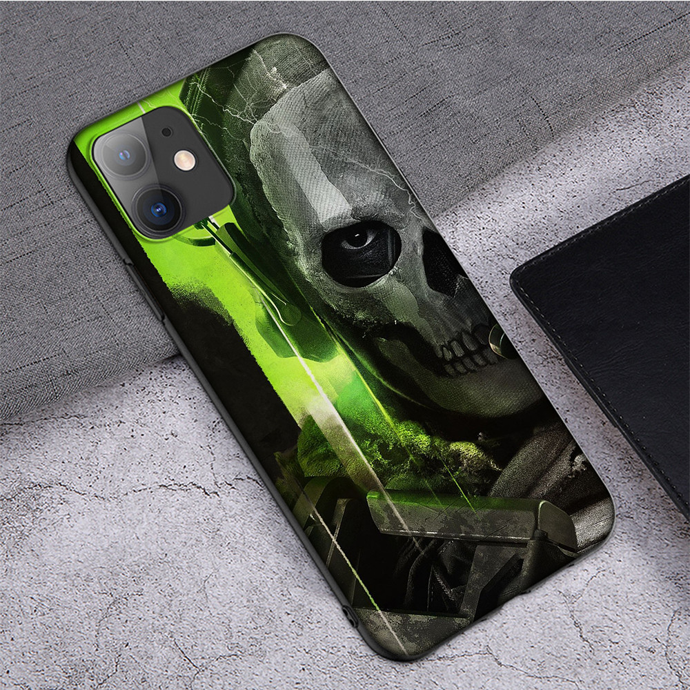 Coque iPhone 12 Tête de Mort Style Ghost Vert Fluorescent